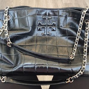 Tory Burch Patent Leather black shoulder Bag 🔥❤️